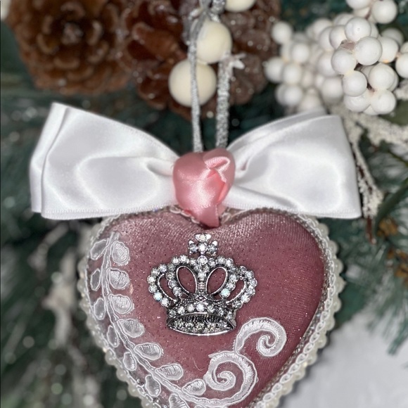 Mother’s Day Handmade Ornament|Gift| Valentine’s Day Present| Personalized Heart - Picture 13 of 14